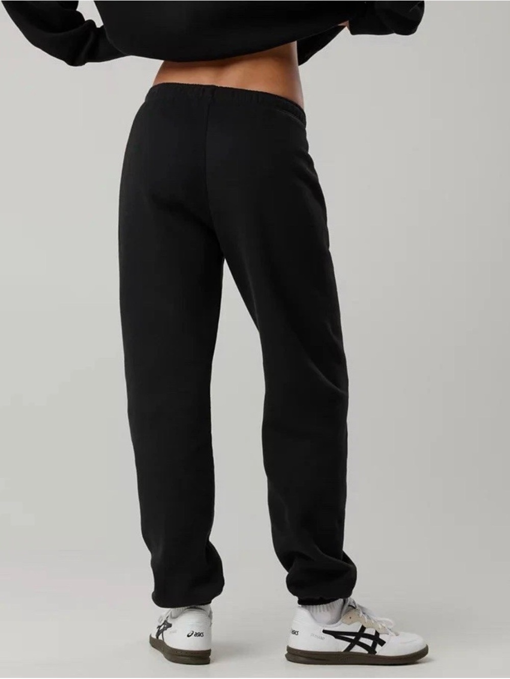 OFFLINE by aerie Black Track Fleece Sweat Joggers - Picture 2 of 9